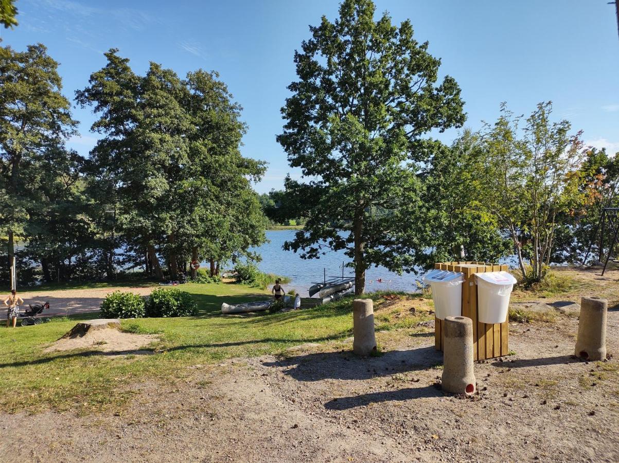 Varhaga Vandrarhem Sjuntorp Exterior foto